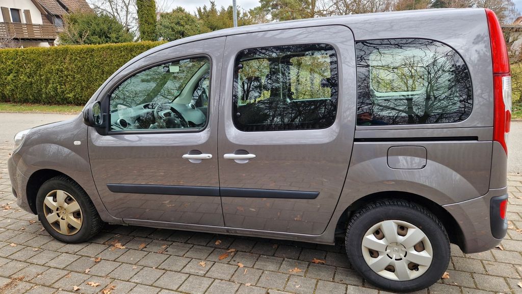 Renault Kangoo 136.894 km 9.400 &euro; Dotternhausen 72359