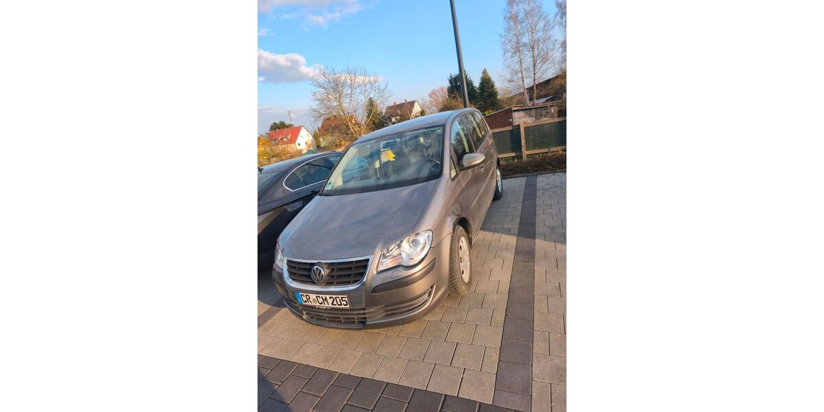 VW Touran 208.000 km 4.500 &euro; Crailsheim 74564