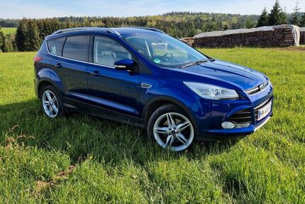 Ford Kuga 153.000 km 9.800 &euro; Wüstenrot 71543