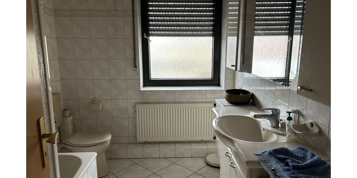 Im Herzen von Nienburg: Interessante Gewerbeeinheit in TOP Lage mit Ladenlokal, Wohnung und Halle - Gewerbeobjekt Nienburg (Weser) | Angebot:26489508