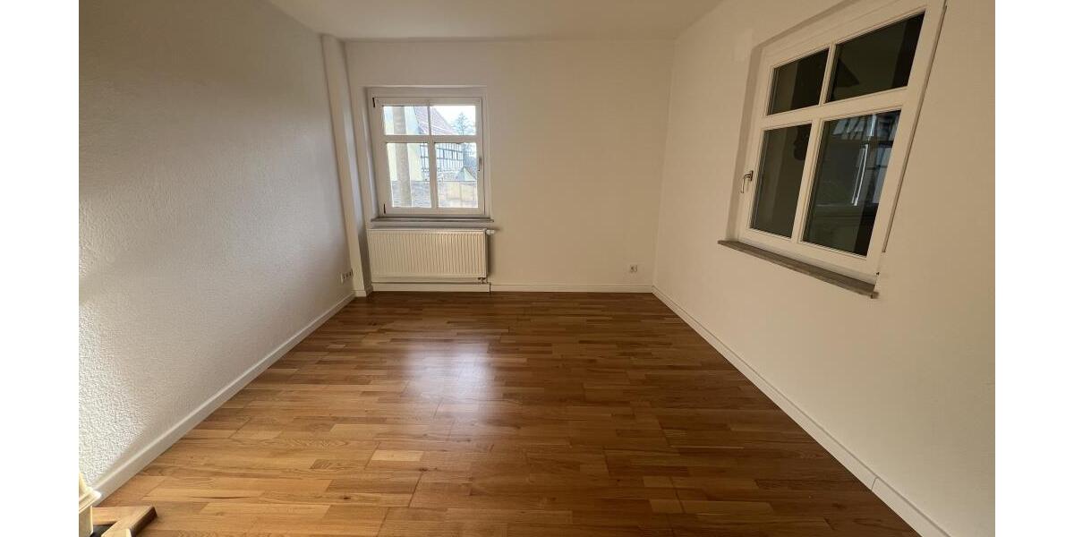 Wohnen wie im Einfamilienhaus im modernisierten historischen 3-Seiten-Bauernhof nahe Gera zur Miete! - Bauernhaus, Landhaus Gera Cretzschwitz | Angebot:27008397