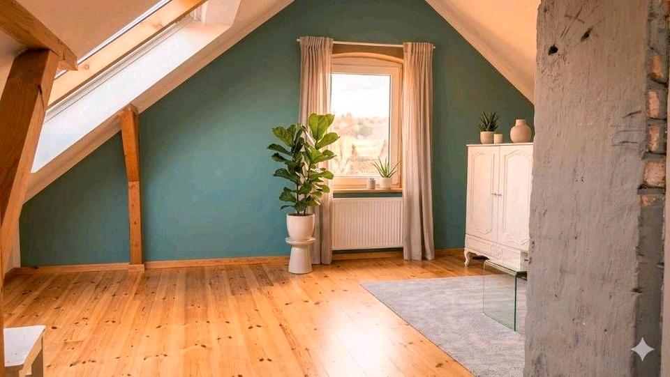 Dachgeschoßwohnung Westerrönfeld - 4 Zimmer, 75 m&sup2;, 900&euro; | Angebot:26303092