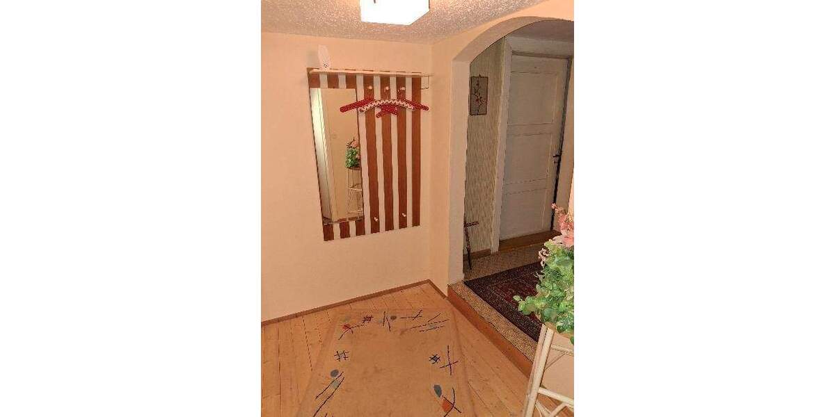 Mehrfamilienhaus, Wohnhaus Bodenmais - 8 Zimmer, 208 m&sup2;, 129.000&euro; | Angebot:25690529