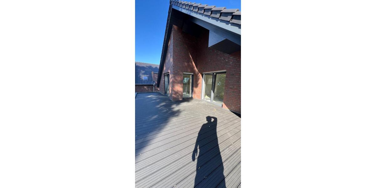 Dachgeschoßwohnung Oldenburg Eversten - 5 Zimmer, 158 m&sup2;, 1.820&euro; | Angebot:25305880