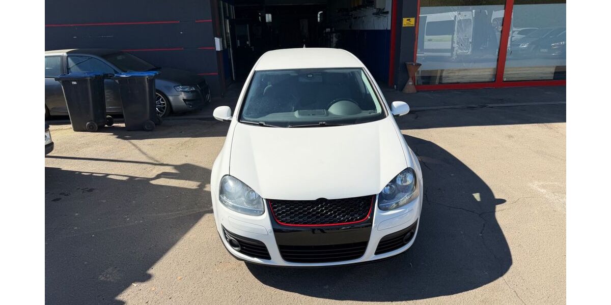 VW Golf 230.000 km 4.490 &euro; Bous 66359