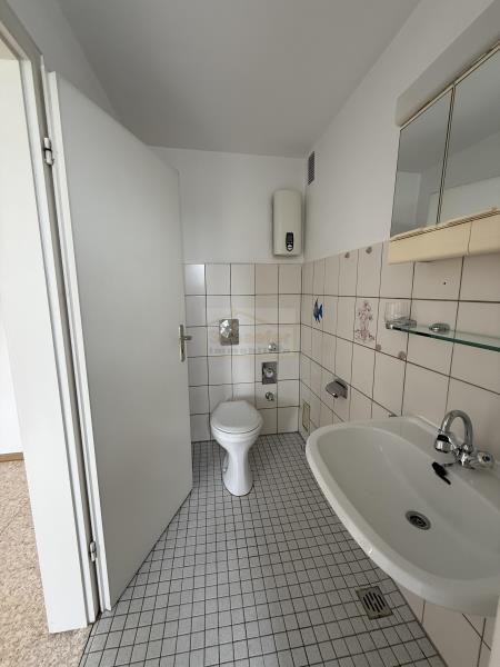 Helle 4 Zi- Wohnung im 2. OG mit 2 Balkonen in zentraler Lage in Welver zu vermieten