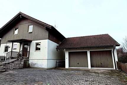 Großzügiges Einfamilienhaus in Falkenberg 7 zimmer