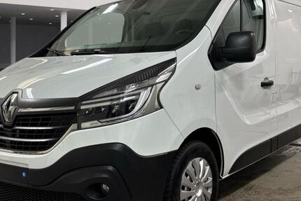 Renault Trafic 91.269 km 18.399 &euro; Marne 25709