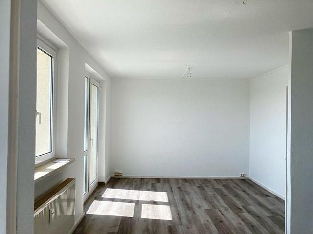 Etagenwohnung Hermsdorf - 2 Zimmer, 52 m&sup2;, 310&euro; | Angebot:25962786
