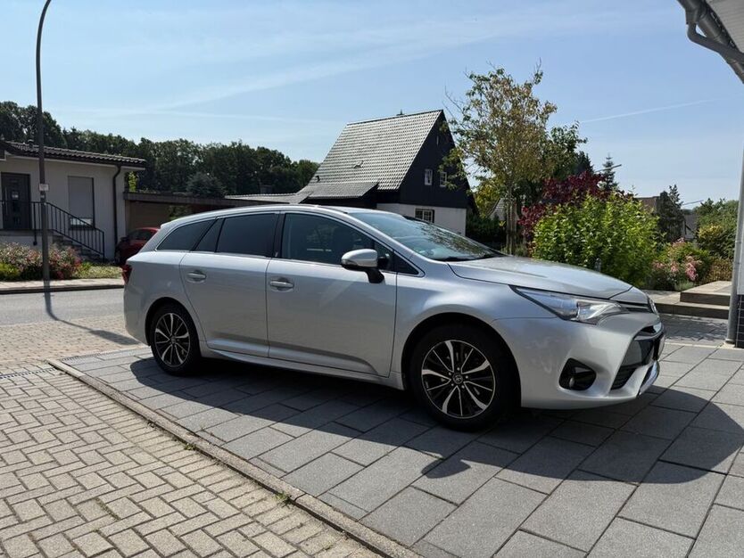 Avensis
