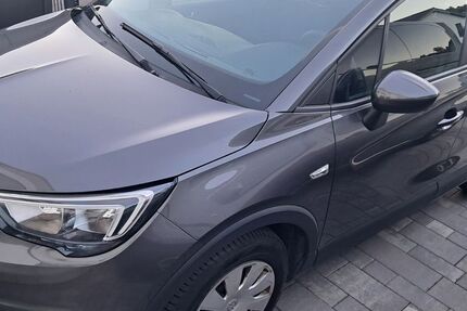 Opel Crossland (X) 47.600 km 11.300 &euro; Wiesbaden 65189
