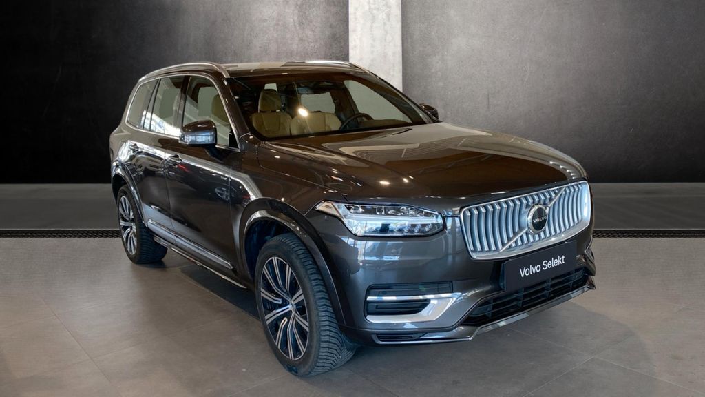 Volvo XC90 32.000 km 55.286 &euro; Neuhausen/Erzgeb 09544