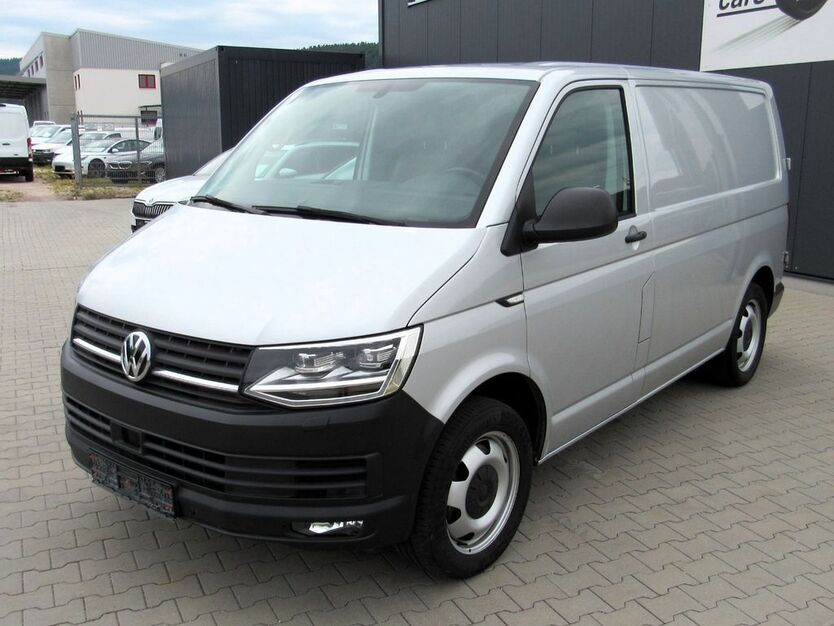 VW T6 Transporter 154.650 km 22.900 € Schmidgaden OT Trisching 92546