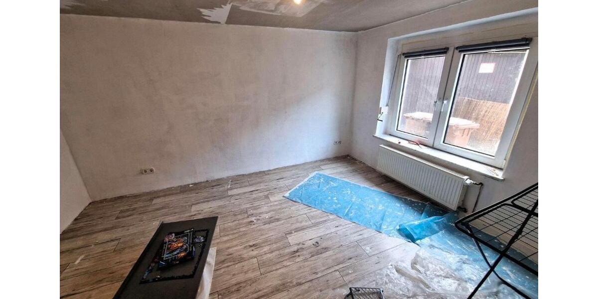 Einfamilienhaus Hohenmölsen - 5 Zimmer, 120 m&sup2;, 180.000&euro; | Angebot:26391263