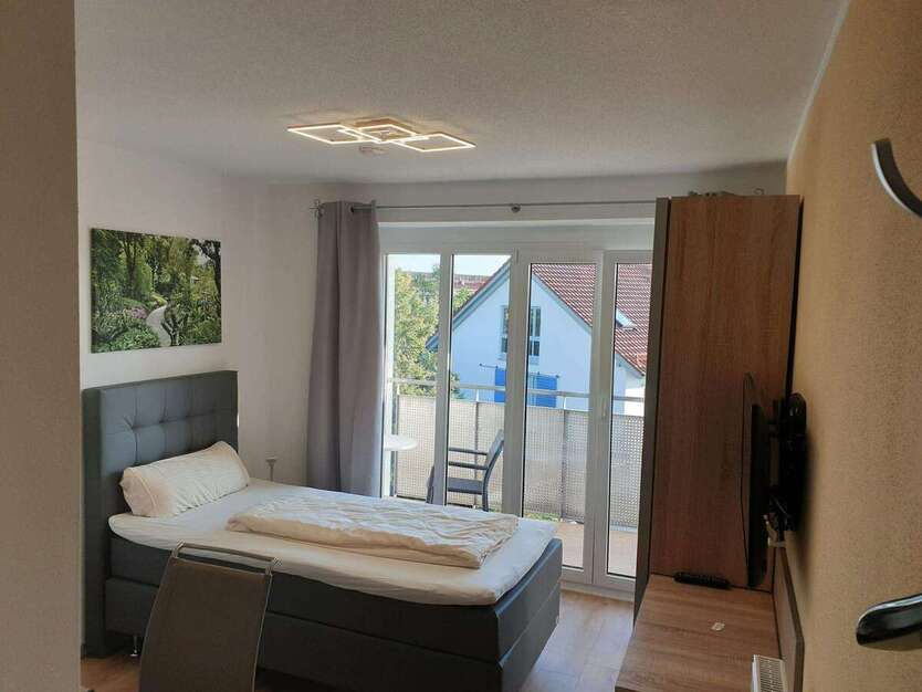 Wohnen auf Zeit in Vaterstetten 1.060 € 1 zimmer