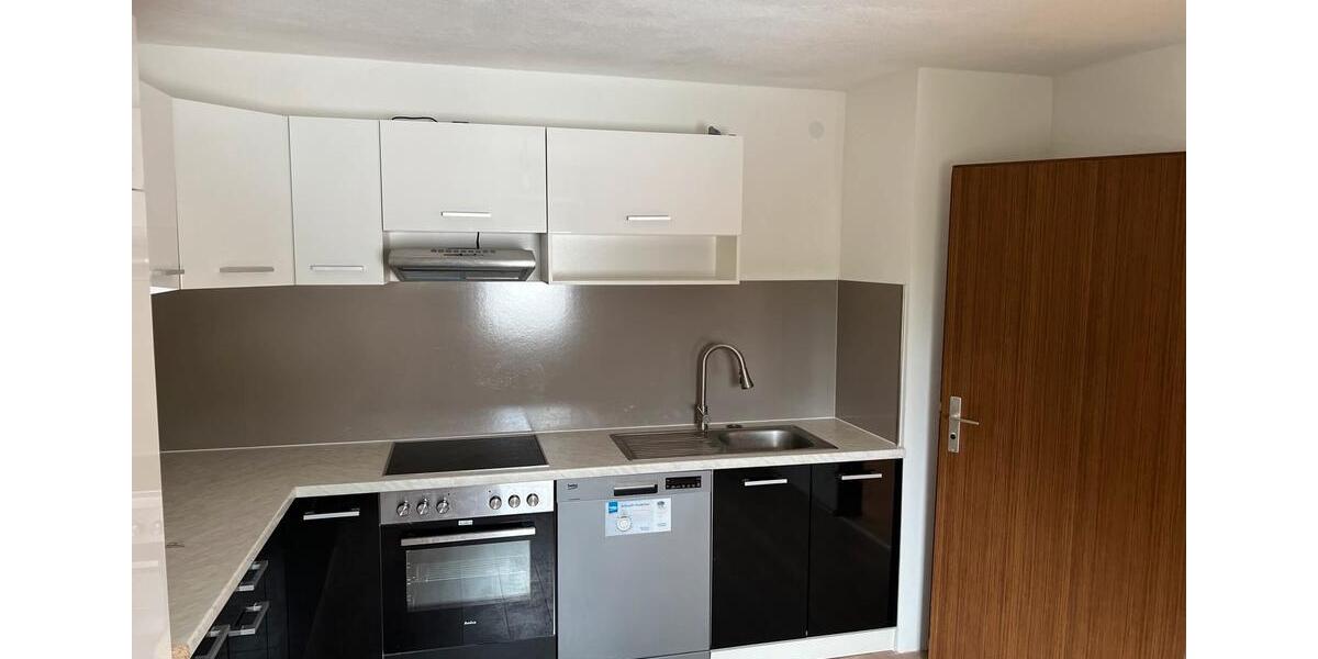 Etagenwohnung Oberndorf am Neckar - 3.5 Zimmer, 81 m&sup2;, 700&euro; | Angebot:26063382