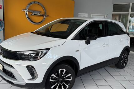 Opel Crossland (X) 9.998 km 22.899 € Olpe 57462