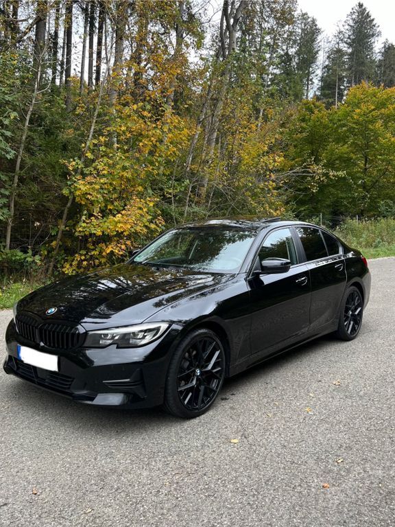 BMW 320 159.000 km 23.800 € Berg 82335