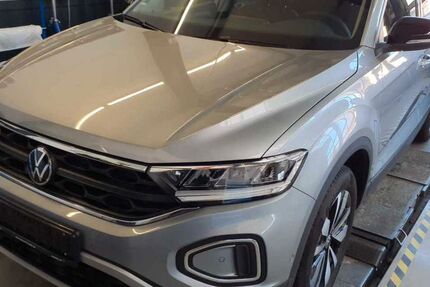 VW T-Roc 11.550 km 27.930 &euro; Wolfratshausen 82515