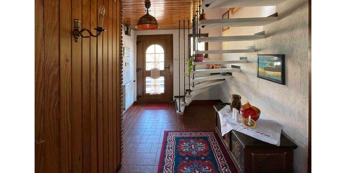 Mehrfamilienhaus, Wohnhaus Büdingen - 12 Zimmer, 286 m&sup2;, 399.000&euro; | Angebot:26777628