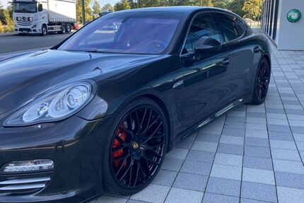 Porsche Panamera 143.000 km 28.999 &euro; Bayreuth 95448