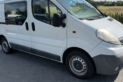 Opel Vivaro 162.345 km 4.550 &euro; Broderstorf 18184