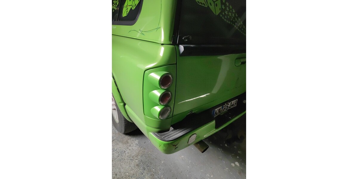 Dodge Ram 1500 Crew Cab Pick-up 465.000 km 14.700 &euro; Mühlhausen-Ehingen 78259