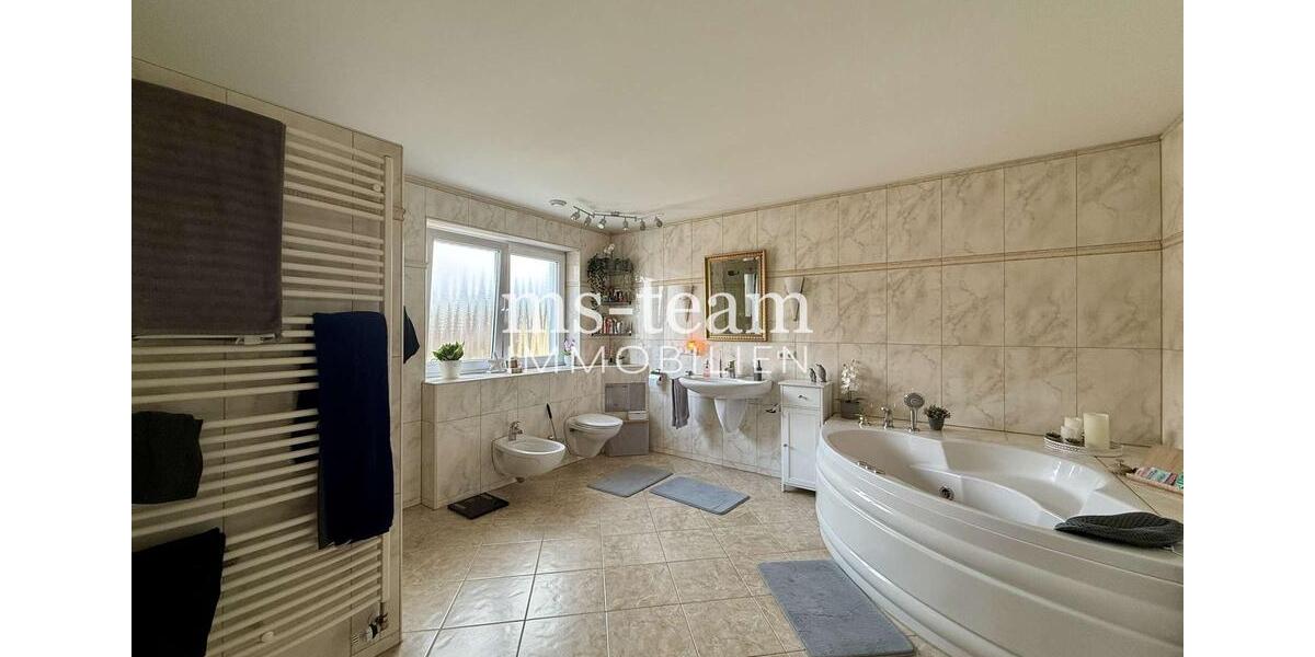 Etagenwohnung Kümmersbruck - 3.5 Zimmer, 110 m&sup2;, 950&euro; | Angebot:25990706