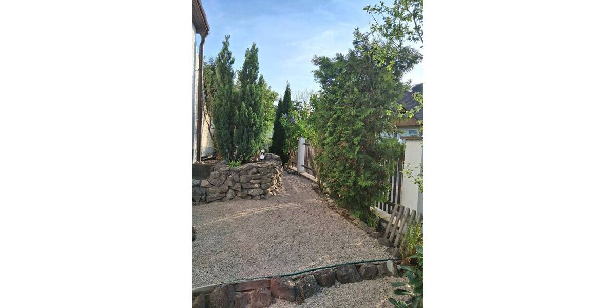 Bungalow Altdorf bei Nürnberg Röthenbach - 6 Zimmer, 159 m&sup2;, 458.000&euro; | Angebot:26171464