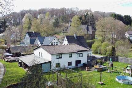 Haus Morsbach - 6 Zimmer, 251 m&sup2;, 450.000&euro; | Angebot:26301952