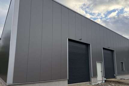 Halle in Leichlingen 4.895,50 € 494.5 m² zimmer