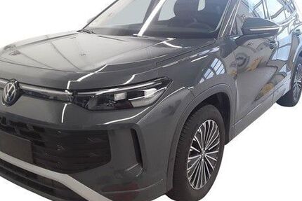 VW Tayron 15.000 km 39.990 &euro; Meißen 01662