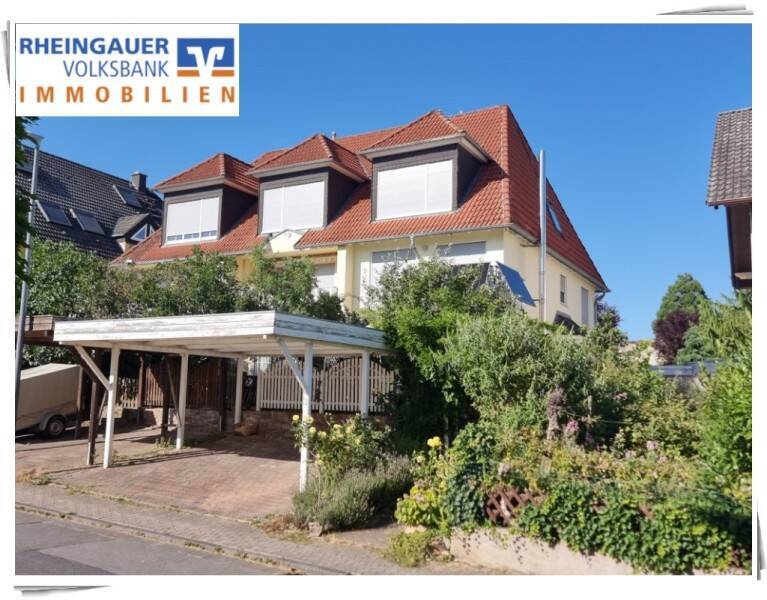 ** Oestrich: Wohnen mit Genuss - Reihenendhaus am Rande der Weinberge **
