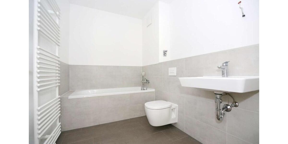 Etagenwohnung Hennigsdorf - 4 Zimmer, 109 m&sup2;, 1.399&euro; | Angebot:26296517