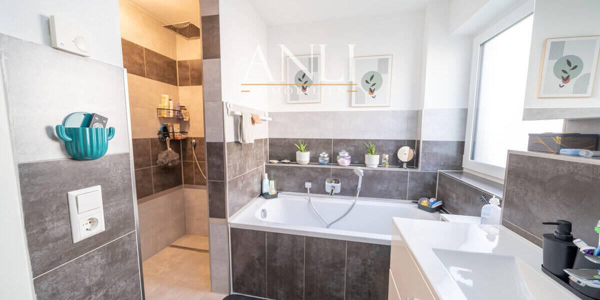 Mehrfamilienhaus, Wohnhaus Senden - 6 Zimmer, 144 m&sup2;, 690.000&euro; | Angebot:26345486