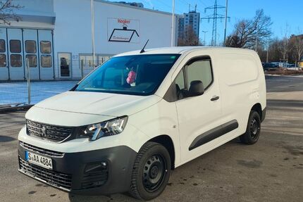 Peugeot Partner 123.892 km 9.750 &euro; Stuttgart 70569
