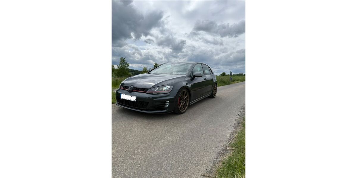 VW Golf 135.000 km 16.500 &euro; Hundsangen 56414
