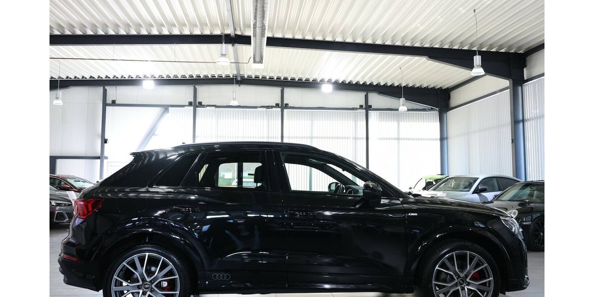 Audi Q3 40 TDI QUATTRO S-LINE SPORT BLACK MATRIX-LED 172.000 km 27.444 &euro; Hamm 59077