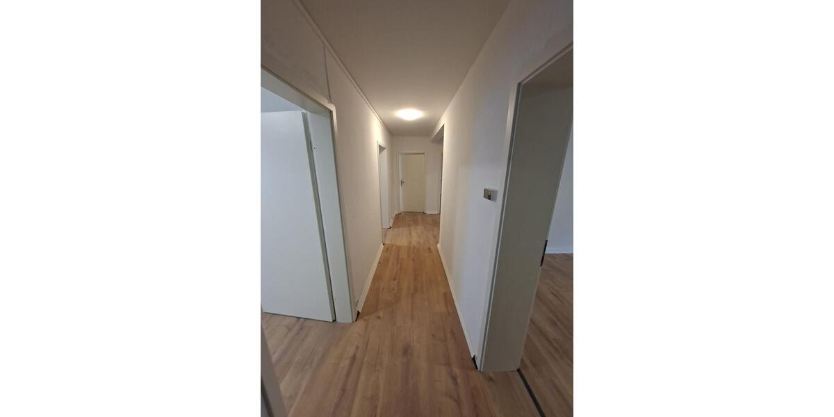 Etagenwohnung Idar-Oberstein Oberstein - 1 Zimmer, 90 m&sup2;, 550&euro; | Angebot:26357990