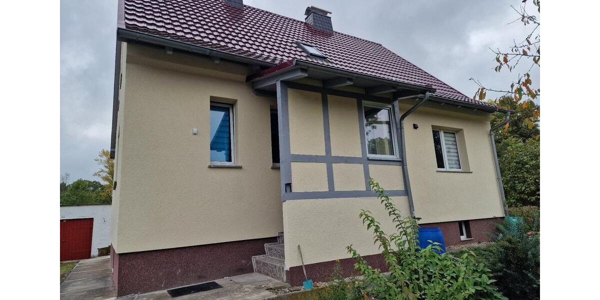 Einfamilienhaus Kitzscher - 7 Zimmer, 130 m&sup2;, 1.100&euro; | Angebot:27729595