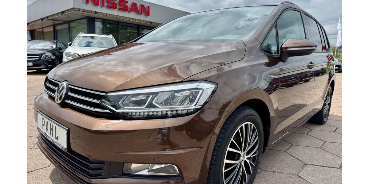 VW Touran 85.000 km 19.990 &euro; Schuby 24850