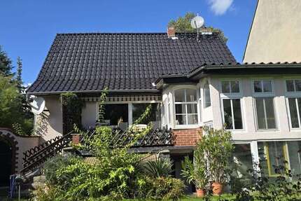 Haus zum Kaufen in Rathenow 399.000 € 178 m² 9 zimmer