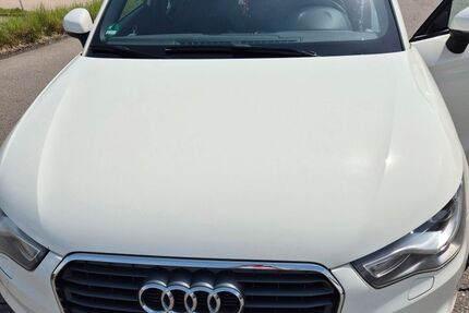 Audi A1 169.800 km 8.490 &euro; Thum 09419