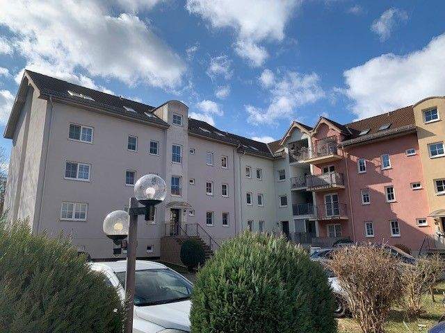 Etagenwohnung Weida - 2 Zimmer, 61 m&sup2;, 395&euro; | Angebot:25704101