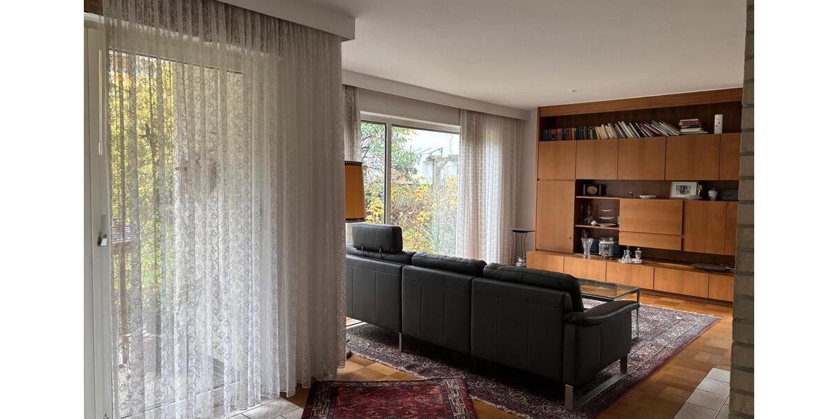 Großzügiges 1-2 Familienhaus am Park 10 zimmer