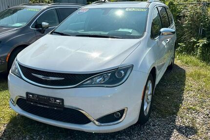 Chrysler Pacifica 104.000 km 34.999 € Hamburg 22309