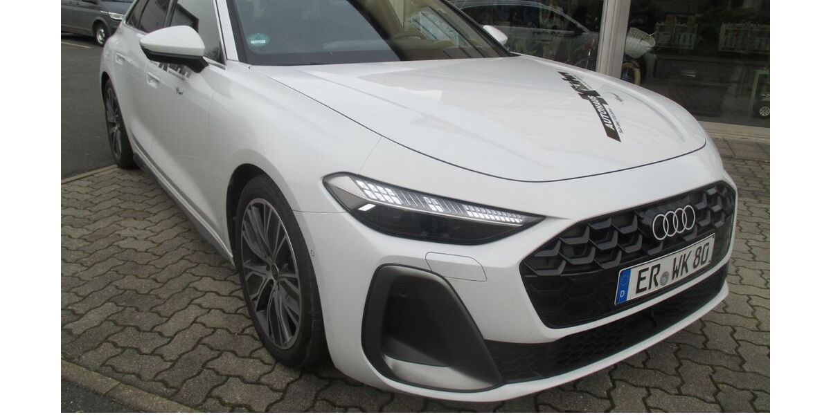 Audi A5 24.230 km 55.560 &euro; Erlangen 91052