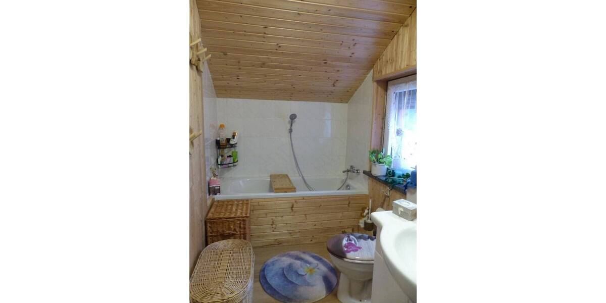 Einfamilienhaus Elsterwerda - 1 Zimmer, 227 m&sup2;, 179.000&euro; | Angebot:25667367