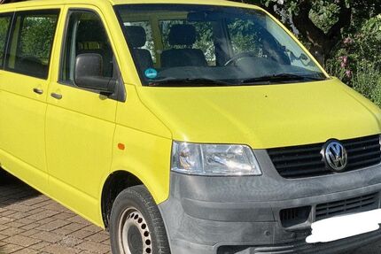 VW T5 Transporter 211.000 km 5.600 &euro; Halle (Saale) 06108