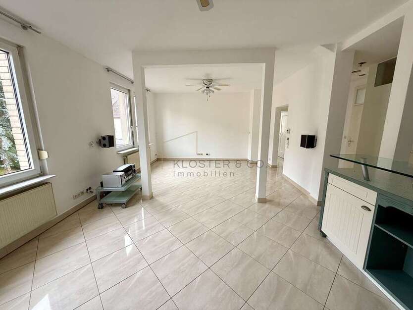 Wohnung zum Kaufen in Stuttgart Feuerbach 369.000 € 82.26 m²